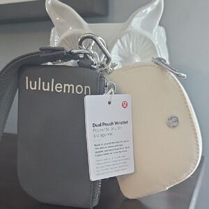 Lulemon Athletica Dual Pouch Wristlet in Gray and Cream NWT